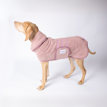 Lade das Bild in den Galerie-Viewer, Hundebademantel Cozy Hug von Caruso - OEKO-TEX® zertifiziert - 3 Farben & 6 Größen Rosa | Fräulein Plath