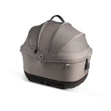 Lade das Bild in den Galerie-Viewer, Isofix Autositz & Transportbox Maeve™ iso5x von Tavo für Hunde bis 13.6 kg | GREENGUARD-Gold-Zertifizierung | Farbe: Merle