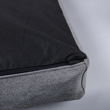 Lade das Bild in den Galerie-Viewer, Hundebett Clean von Caruso - orthopädisch & recycelt - Oeko-Tex® Standard - 2 Farben