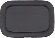 Lade das Bild in den Galerie-Viewer, Öko-Hundekissen Arosa von HOUND&NATURE | Recycelte Materialien | Oeko-Tex® Standard | 3 Farben | 4 Größen