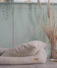 Lade das Bild in den Galerie-Viewer, BUDDY. Hundebett Le Fluff | Recycelte Materialien | ÖkoTex-zertifiziert | Beige