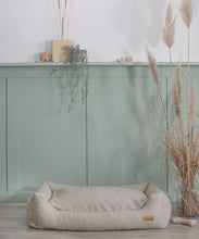 Lade das Bild in den Galerie-Viewer, BUDDY. Hundebett Le Fluff | Recycelte Materialien | ÖkoTex-zertifiziert | Beige