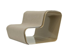 Lade das Bild in den Galerie-Viewer, dogBeam2 | Hundetreppe | Für Welpen & kleine Hund | Bezug aus recycelten PET-Flaschen Stahl Sand - Bezug Sand