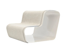 Lade das Bild in den Galerie-Viewer, dogBeam2 | Hundetreppe | Für Welpen & kleine Hund | Bezug aus recycelten PET-Flaschen Stahl Weiß - Bezug Perlweiss