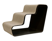 Lade das Bild in den Galerie-Viewer, dogBeam3 | Hundetreppe | Für Welpen & kleine Hunde | Bezug aus recycelten PET-Flaschen Stahl Anthrazit - Bezug Sand