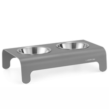 Lade das Bild in den Galerie-Viewer, LABBVENN RICO Futterstation für Hunde | Edelstahlnäpfe | 3 Größen | Grau - Im Fräulein Plath Shop kaufen