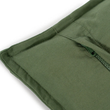 Lade das Bild in den Galerie-Viewer, Nachhaltige Hundematratze "Wilma" von Lill´s | GOTS-zertifiziertes Hundebett | Olive - Fräulein Plath