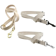 Lade das Bild in den Galerie-Viewer, Nachhaltige Hundeleine | Korkleder | Robust & Vegan | Snow | Beschläge wählbar