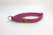 Lade das Bild in den Galerie-Viewer, Zugstopp Halsband | Korkleder | Umweltfreundlich | Robust & Vegan | Pink | Beschläge wählbar