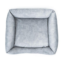 Lade das Bild in den Galerie-Viewer, Premium Hundebett Rexproduct | Recycelte Materialien & schadstofffrei | Hellgrau | 9 versch. Matratzenfarben