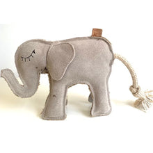 Lade das Bild in den Galerie-Viewer, Nachhaltiges Hundespielzeug "Ella Elefant" | Robust & 100% schadstofffrei | Upcycling Leder & natürliche Baumwolle