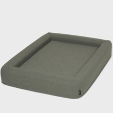 Lade das Bild in den Galerie-Viewer, FINNTO® Hundebett orthopädisch | Antiallergen | FAIRTRADE zertifiziert & Oeko-Tex® Standard | Olivegrau
