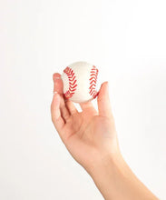 Lade das Bild in den Galerie-Viewer, Hundespielzeug "Football & Friends" 3er-Set | 100% schadstofffrei & Schafwolle | Zahnpflegend & schwimmfähig