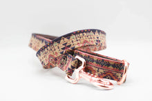 Lade das Bild in den Galerie-Viewer, Korkleder Hundeleine | Robust & Vegan | Top Ökobilanz | Ethno pink | Beschläge wählbar