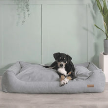 Lade das Bild in den Galerie-Viewer, BUDDY. Hundebett | Recycelte Materialien | ÖkoTex-zertifiziert | Grau/blau