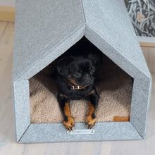 Lade das Bild in den Galerie-Viewer, Rexproduct Indoor Hundehütte "PetHome 2.0" TEDDY | 100% recycelt | S - XL | Hellgrau | 2 Matratzenfarben