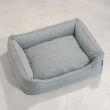 Lade das Bild in den Galerie-Viewer, BUDDY. Hundebett | Recycelte Materialien | ÖkoTex-zertifiziert | Grau/blau