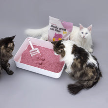 Lade das Bild in den Galerie-Viewer, 2x17L Nachhaltiges Katzenstreu Tofu Babypuder von HOOPO® | 100% Tofu | Babypuder Duft | Blitzschnelle Klumpenbildung | 3 Katzen