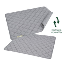 Lade das Bild in den Galerie-Viewer, Öko Hundedecke Davos HOUND&NATURE | Wasserfest & recycelte Materialien | Oeko-Tex® Standard 100 | Hellgrau