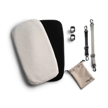 Lade das Bild in den Galerie-Viewer, Isofix Autositz & Transportbox Maeve™ iso7x-R von Tavo für Hunde bis 18 kg | GREENGUARD-Gold-Zertifizierung | Farbe: Merle