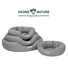 Lade das Bild in den Galerie-Viewer, Hundebett rund St.Moritz von HOUND&NATURE | Recycelte Materialien | Oeko-Tex® Standard 100 | Hellgrau