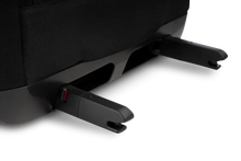 Lade das Bild in den Galerie-Viewer, Isofix Autositz & Transporttasche Hendrick von Tavo für Hunde & Katzen bis 20.4 kg | GREENGUARD-Gold-Zertifizierung | Farbe: Onyx