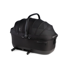 Lade das Bild in den Galerie-Viewer, Isofix Autositz & Transportbox Maeve™ iso7x-R von Tavo für Hunde bis 18 kg | GREENGUARD-Gold-Zertifizierung | Farbe: Onyx