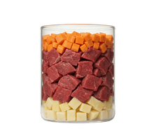 Lade das Bild in den Galerie-Viewer, Uncle Rusty's Rind mit Kartoffeln und Karotten Nassfutter - regionale Zutaten