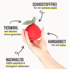 Lade das Bild in den Galerie-Viewer, Nachhaltiges Hundespielzeug "Alfons Apfel" | 100% Schafwolle | Schadstofffrei, zahnpflegend & schwimmfähig