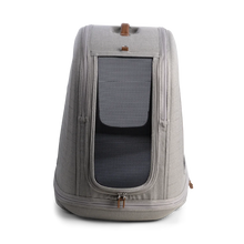 Lade das Bild in den Galerie-Viewer, Crashgetestete Isofix-Transportbox Auto Tavo Crispin für Hunde | 3 Größen bis 27.2 kg | Farbe: Merle