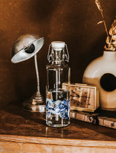 Lade das Bild in den Galerie-Viewer, soulbottle • alpenblick - Trinkflasche aus Glas - plastikfrei & auslaufsicher - 600ml