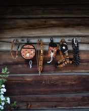 Lade das Bild in den Galerie-Viewer, Nachhaltiges Hundehalsband | Recycelt & vegan | Robust | Sea to Summit