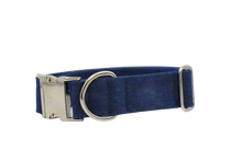 Lade das Bild in den Galerie-Viewer, Hundehalsband mit Klickverschluss | Korkleder | Umweltfreundlich | Robust & Vegan | Denim/Silber