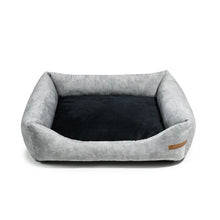 Lade das Bild in den Galerie-Viewer, Premium Hundebett Rexproduct | Recycelte Materialien & schadstofffrei | Hellgrau | 9 versch. Matratzenfarben S: 65 x 55 x 20 cm Schwarz