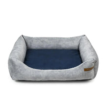 Lade das Bild in den Galerie-Viewer, Premium Hundebett Rexproduct | Recycelte Materialien & schadstofffrei | Hellgrau | 9 versch. Matratzenfarben S: 65 x 55 x 20 cm Marine