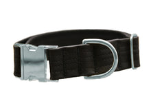 Lade das Bild in den Galerie-Viewer, Hundehalsband mit Klickverschluss | Korkleder | Umweltfreundlich | Robust & Vegan | Schwarz/Silber