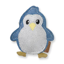 Lade das Bild in den Galerie-Viewer, Nachhaltiges BUDDY. Hundespielzeug aus Leder für kleine Hunde "Pinguin" - schadstofffrei
