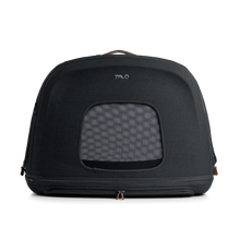 Lade das Bild in den Galerie-Viewer, Crashgetestete Isofix Transportbox Auto Tavo Crispin für Hunde | 3 Größen bis 27.2 kg | Farbe: Onyx M | Fräulein Plath
