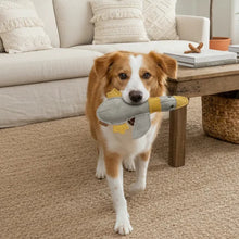 Lade das Bild in den Galerie-Viewer, Nachhaltiges BUDDY. Leder Hundespielzeug Ente - für kleine &amp; große Hunde - schadstofffrei - 2 Größen L | Fräulein Plath
