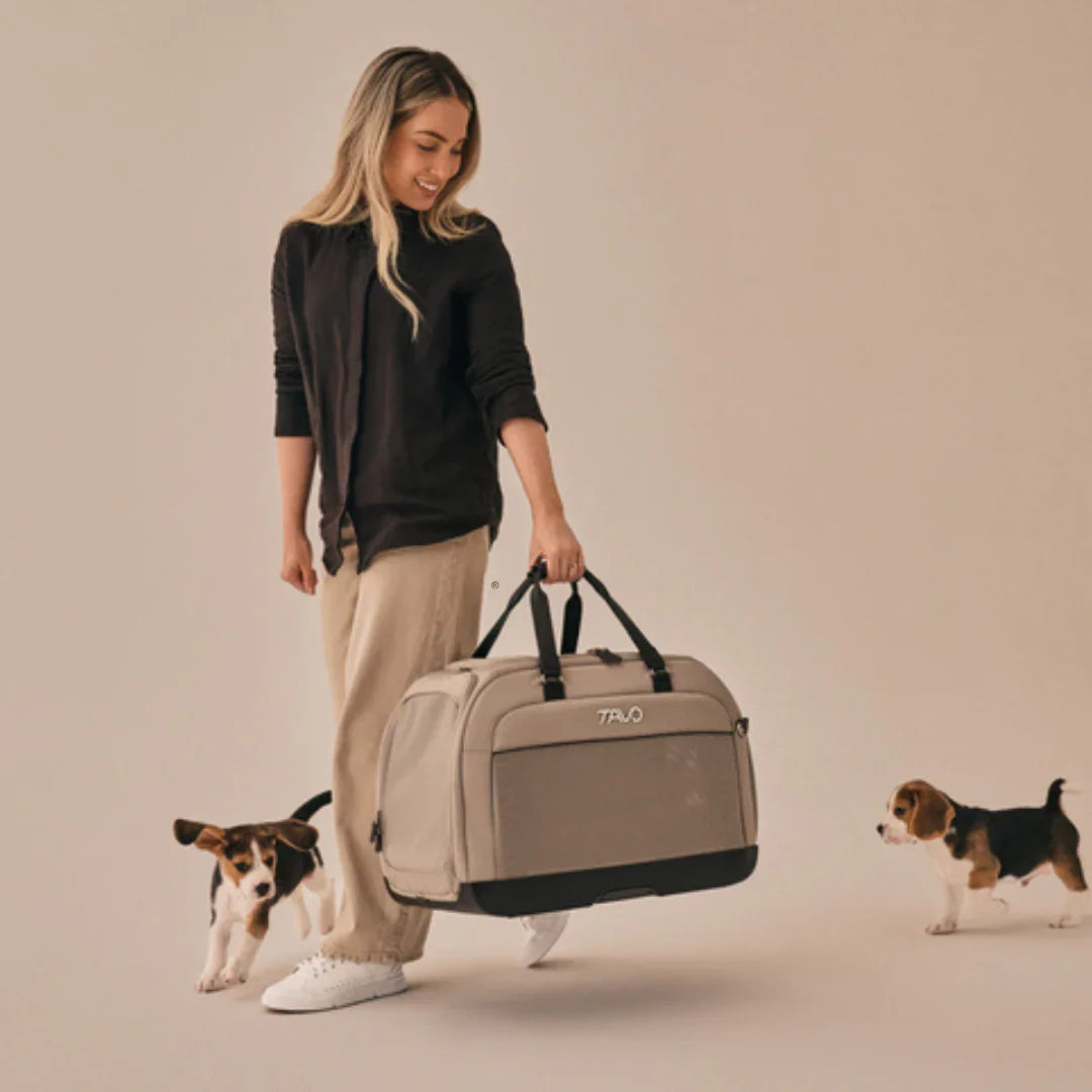 Isofix Autositz & Transporttasche Hendrick von Tavo für Hunde & Katzen bis 20.4 kg | GREENGUARD-Gold-Zertifizierung | Farbe: Tawny