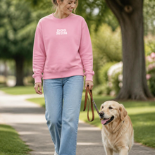 Lade das Bild in den Galerie-Viewer, Dog Mum Sweatshirt für die Hundemama | Bio-Baumwolle | Süßes Geschenk | Fräulein Plath
