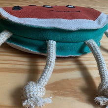 Lade das Bild in den Galerie-Viewer, Nachhaltiges Hundespielzeug &quot;Mone Melone&quot; | Robust &amp; 100% schadstofffrei
