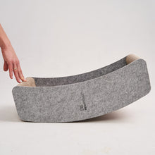 Lade das Bild in den Galerie-Viewer, Umweltfreundliches Kratzmöbel &amp; Kratzbaum &quot;SWING Box&quot; von Rexproduct | 100 % natürlich und umweltfreundlich
