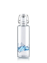 Lade das Bild in den Galerie-Viewer, soulbottle • alpenblick - Trinkflasche aus Glas - plastikfrei &amp; auslaufsicher - 600ml
