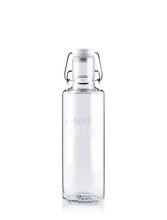 Lade das Bild in den Galerie-Viewer, soulbottle • lei(s)tungswasser - Trinkflasche aus Glas - plastikfrei &amp; auslaufsicher - 600ml
