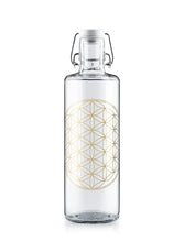 Lade das Bild in den Galerie-Viewer, soulbottle • flower of life - Glastrinkflasche - Plastikfrei &amp; auslaufsicher - 1000ml

