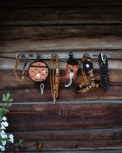 Lade das Bild in den Galerie-Viewer, Nachhaltiges Hundehalsband |  Recycelt &amp; vegan | Robust | Sea to Summit
